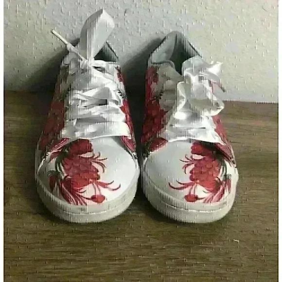 Dream Seek Women Size 6 White Floral Sneakers Lace Up - Picture 3 of 8